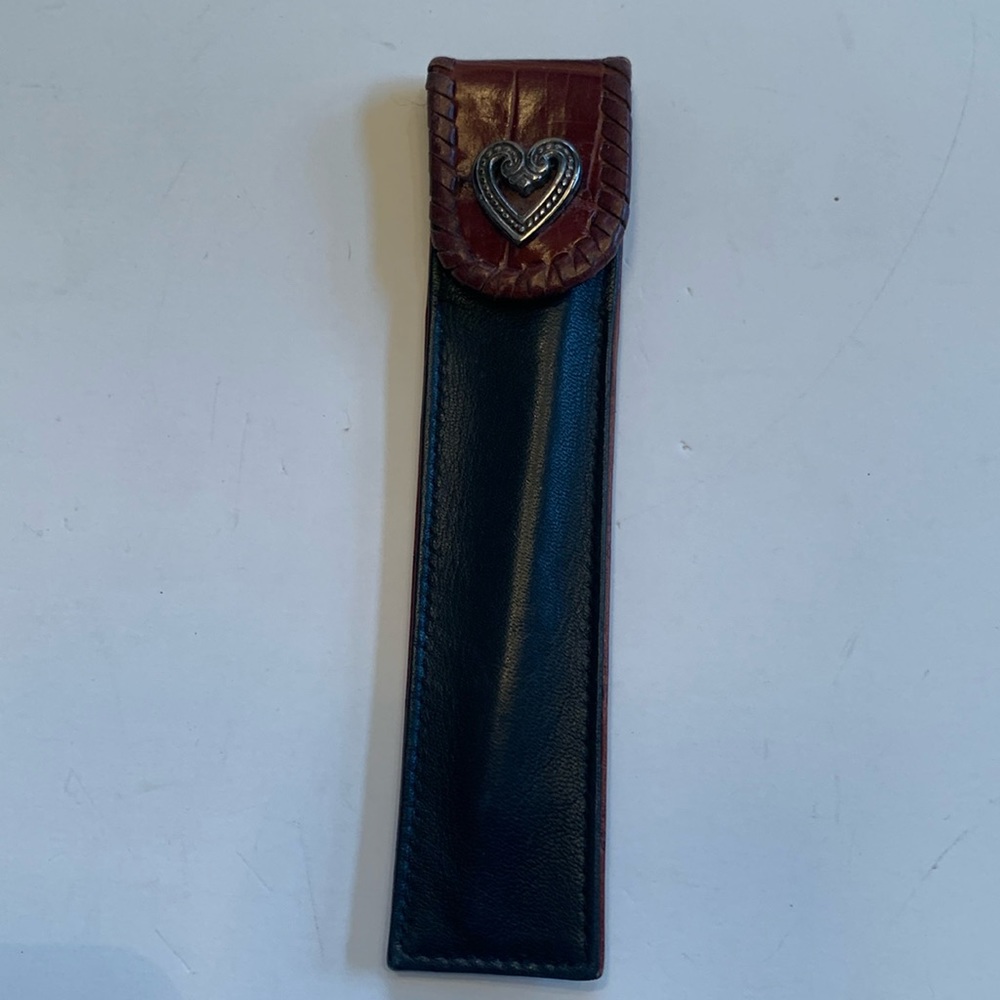 Pen case